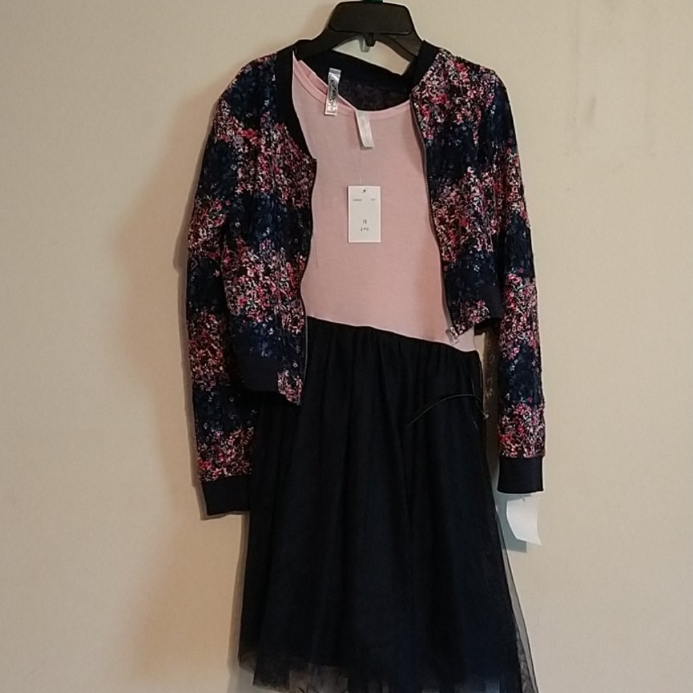 Two-piece dress set